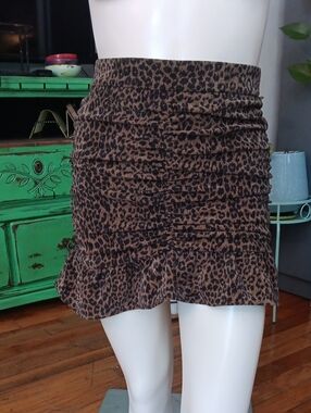 Zara Cheetah Print Corduroy Mini Skirt With Rouching In Front.
